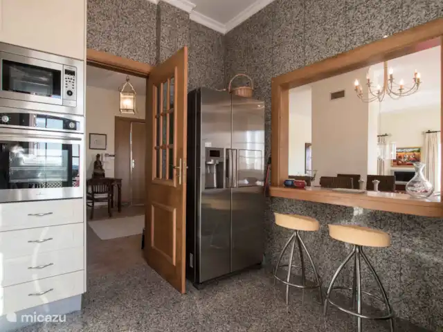 Bar met 2 zitplekken